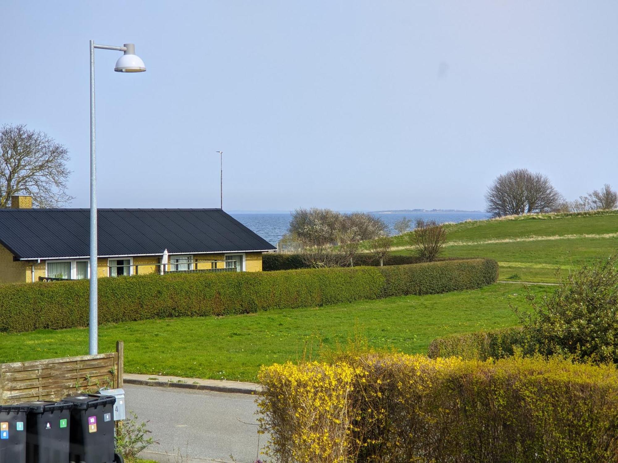 Sommerhus Ved Strand Og Lystbadhavn Soby - Aero エクステリア 写真
